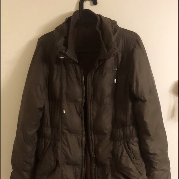 Medium Puffer Jacket in Dark Brown! - Picture 1 of 2